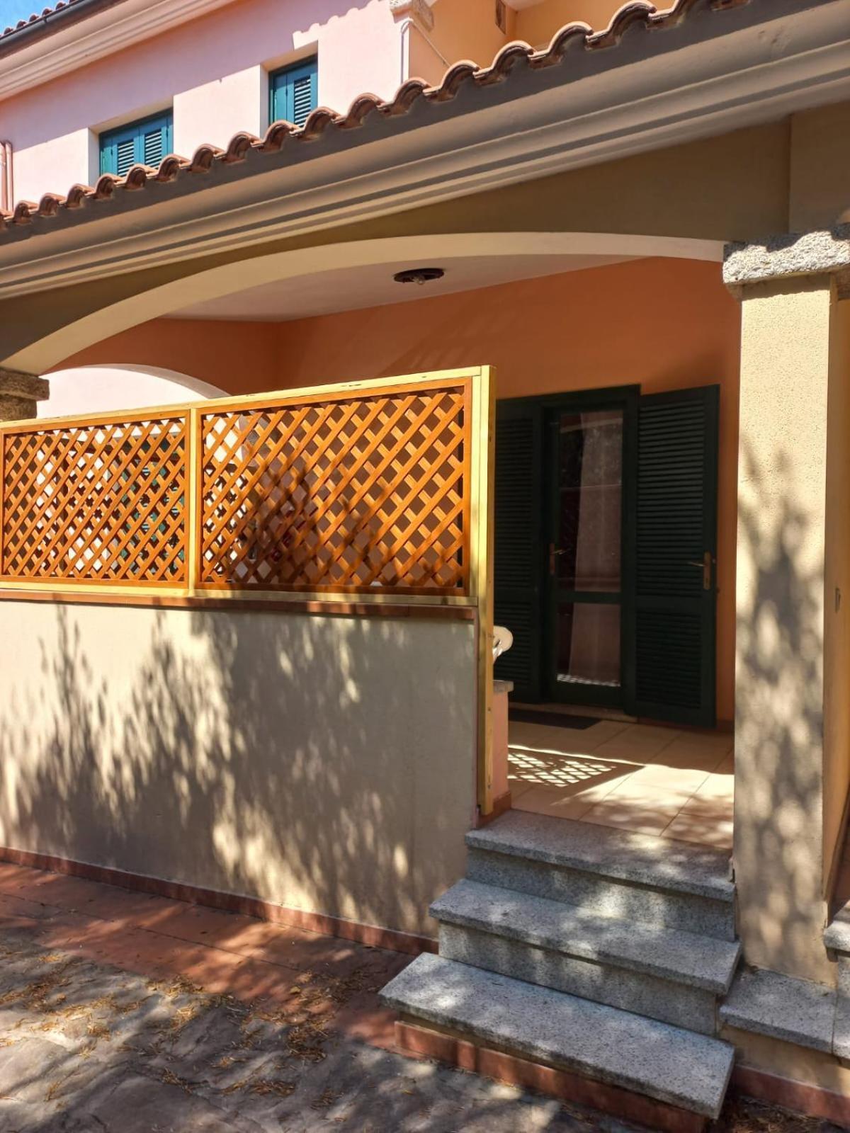 Residence La Funtana San Teodoro  Εξωτερικό φωτογραφία